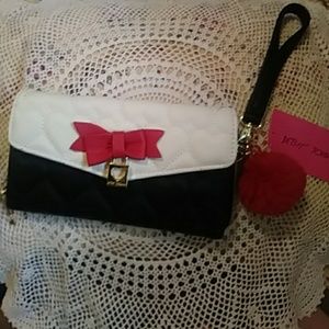 Wristlet.
